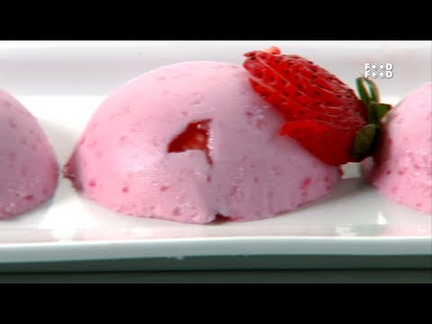 Strawberry Panna Cotta - Sanjeev Kapoor's Kitchen - UCthIcpK06l9bhi9ISgreocw