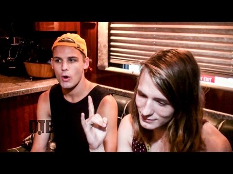 I See Stars - TOUR TIPS (Top 5) Ep. 567 [Warped Edition 2016] - UCybDimFZ3eoUQxSArdqCe9g