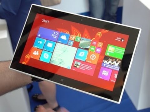 First Look: Nokia Lumia 2520: Nokia's Windows RT Surface rival - UCOmcA3f_RrH6b9NmcNa4tdg