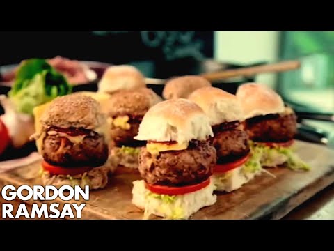 Smoky Pork Sliders with BBQ Sauce - Gordon Ramsay - UCIEv3lZ_tNXHzL3ox-_uUGQ