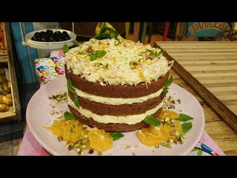 Torta de banana, lima y nuez por Pamela Villar - UCb8W2JPNwMtV4xA0LFb3LUw