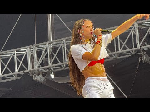 Nina Chuba - Wildberry Lillet beim Hurricane Festival 22. Juni 2025