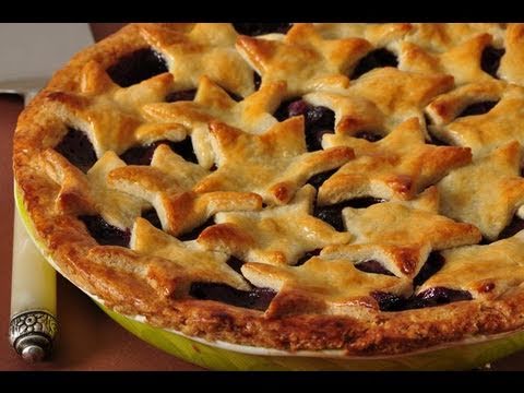 Blueberry Pie Recipe Demonstration - Joyofbaking.com - UCFjd060Z3nTHv0UyO8M43mQ