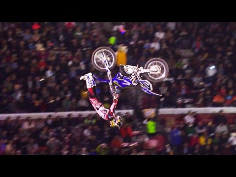 Best Freestyle Motocross Tricks from Red Bull X-Fighters Mexico 2015 - UCblfuW_4rakIf2h6aqANefA