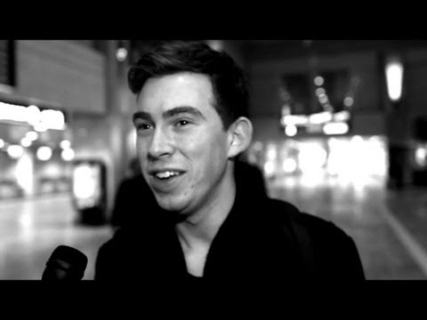 Hardwell Interview Docu | ENERGY 2012 | PLAY AREA - UCPT5Q93YbgJ_7du1gV7UHQQ