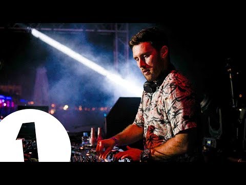 Danny Howard live at Café Mambo for Radio 1 in Ibiza 2017 - UC-FQUIVQ-bZiefzBiQAa8Fw