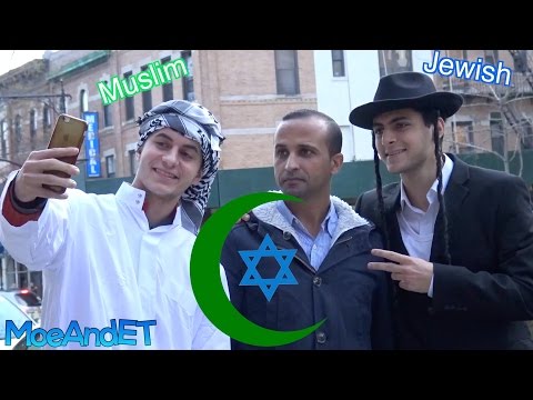 Bir Müslüman İle Bir Yahudi Sokakta Beraber Gezerlerse...