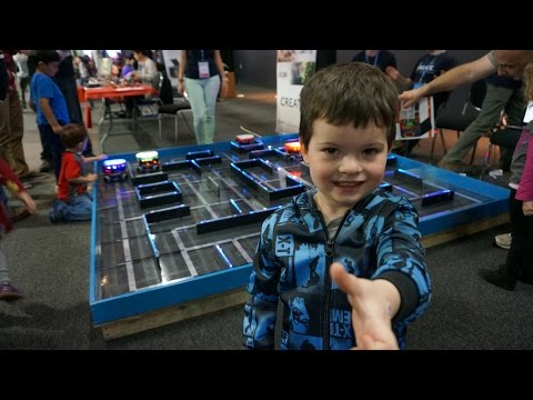 EEVblog #784 - Sydney Maker Faire 2015 - UC2DjFE7Xf11URZqWBigcVOQ