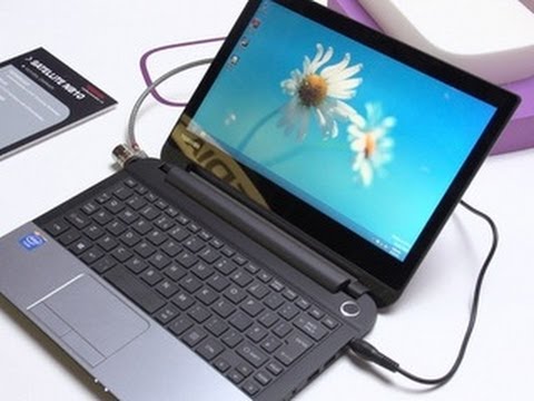 First Look: Toshiba Satellite W30T (Click): a 13.3-inch tablet-laptop hybrid with plenty of storage - UCOmcA3f_RrH6b9NmcNa4tdg