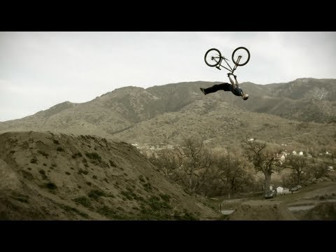 BMX & MTB Slopestyle at Woodward - What's Up with the Godziek Brothers - Ep 1 - UCblfuW_4rakIf2h6aqANefA