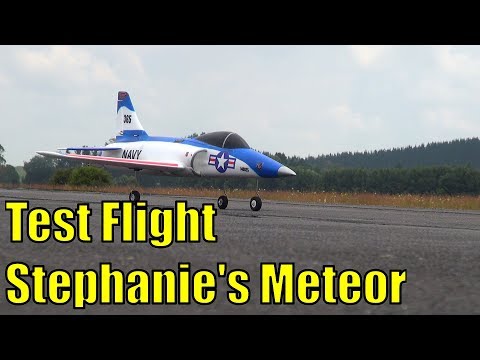 Test pilot Stephanie and the Dynam Meteor's first flight - UCQ2sg7vS7JkxKwtZuFZzn-g