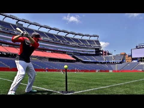 Gillette Stadium Trick Shots | Dude Perfect - UCRijo3ddMTht_IHyNSNXpNQ