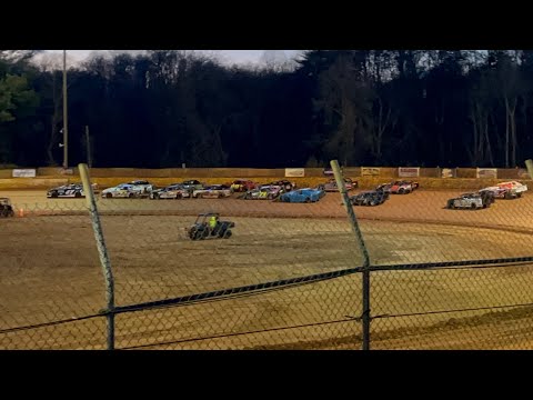 2/24/2024 Thunder Bomber Harris Speedway - dirt track racing video image