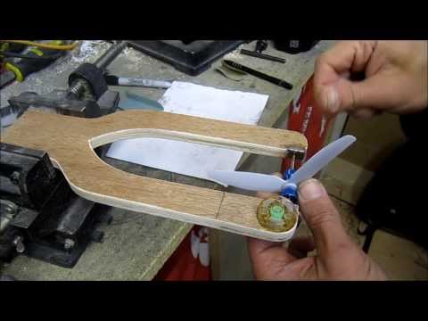 How to balance a 3 blade prop - UCx06H2X323KN4dY2onDAZVg