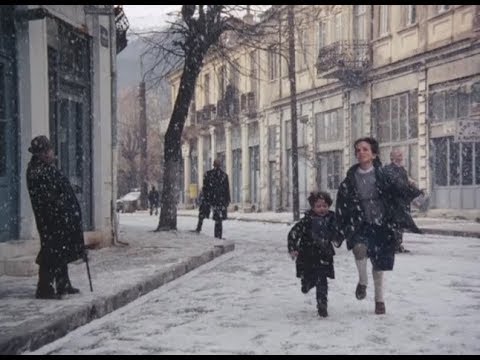 Bruce Springsteen - Paradise (Film: Landscape in the Mist . Topio stin omichli (1988))