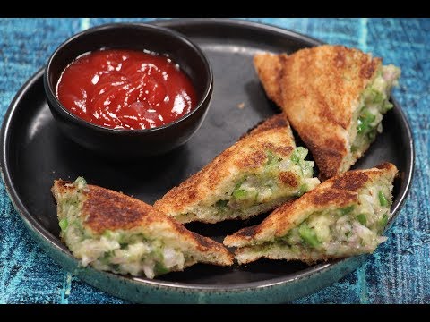 Chilli Cheese Toast  | Simple Vegetarian Khana With Chef Saurabh | Sanjeev Kapoor Khazana - UCmoX4QULJ9MB00xW4coMiOw