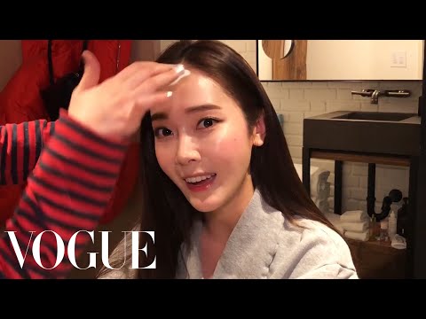 Jessica Jung Gets Ready for Her Fashion Week Adventure | Vogue - UCRXiA3h1no_PFkb1JCP0yMA