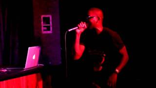 Tinie Tempah feat. Wiz Khalifa - "Till I'm Gone" + medley (WRONGBAR, Toronto, 2011-05-02)
