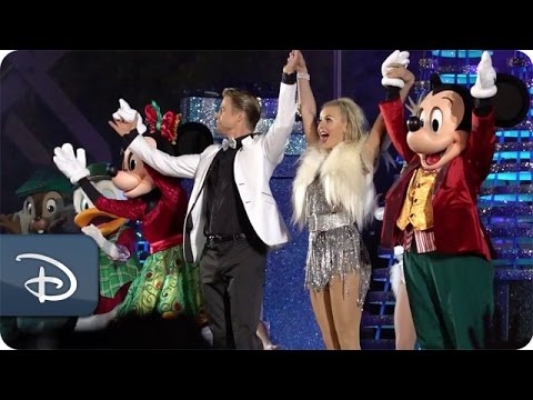 Behind the Scenes: 'The Disney Parks’ Magical Christmas Celebration' - UC1xwwLwm6WSMbUn_Tp597hQ