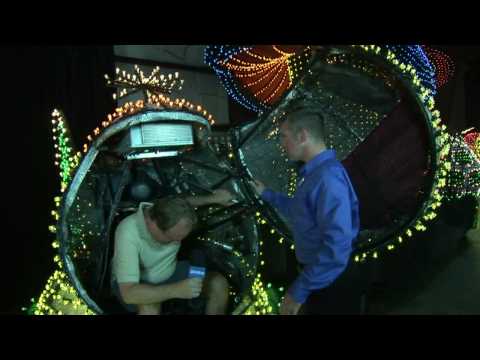 Behind the scenes - Main Street Electrical Parade and Disney's Summer Nightastic - UCFpI4b_m-449cePVasc2_8g