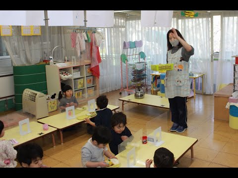 『お楽しみ給食』の様子