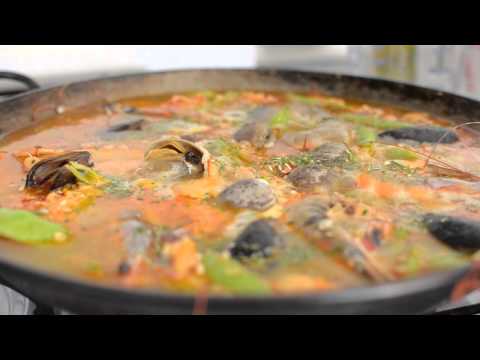Seafood Paella Recipe - How to Make Authentic Seafood Paella - UC4tAgeVdaNB5vD_mBoxg50w
