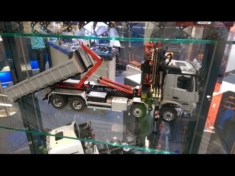 Awesome !!! RC Crane + Hook Lifter - Brand NEW ScaleART - UCiEqmyQy5AlAEo3kE4G-1sw