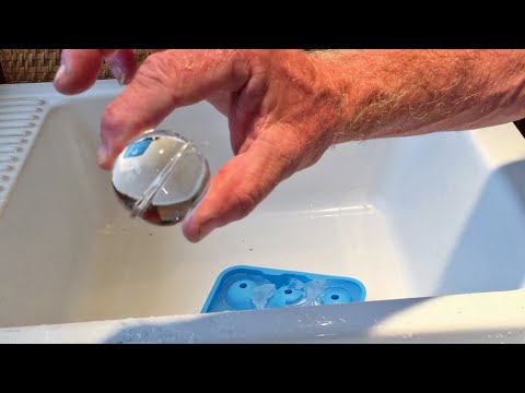 Making Perfectly Clear Ice Cubes