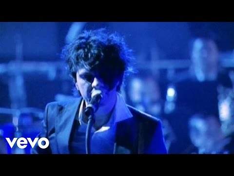 Indochine - Sweet Dreams (Live à l'Opéra de Hanoï 2006) - UCRviBuIq7NHYrQ4PlEfof7w