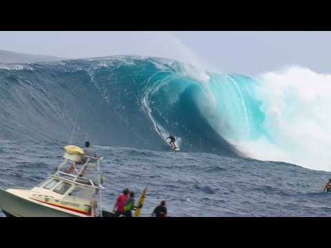 Epic surf session at Jaws - Red Bull Young Jaws - UCblfuW_4rakIf2h6aqANefA