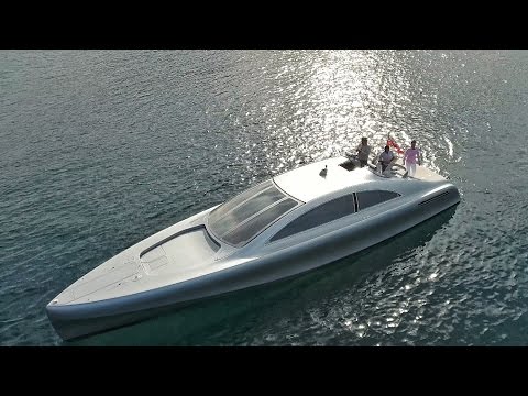 a YACHT for his 18th BIRTHDAY - UCtinbF-Q-fVthA0qrFQTgXQ