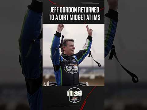 🥲 Three years ago, Jeff Gordon returned to a dirt midget at the Dirt Track at IMS. #usac  #bc39 - dirt track racing video image