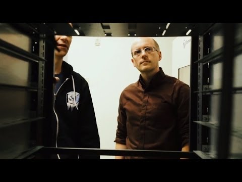 Facebook's Hardware Director Gets His Hands Dirty | Inside Jobs - UCCjyq_K1Xwfg8Lndy7lKMpA