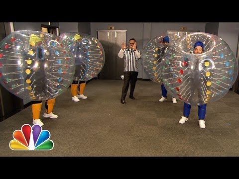 Bubble Soccer with Colin Farrell, Chris Pratt and Frank Knuckles (Late Night with Jimmy Fallon) - UC8-Th83bH_thdKZDJCrn88g