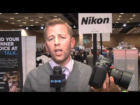 CES 2012: The Nikon D4 - UCftwRNsjfRo08xYE31tkiyw