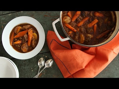 Classic Beef Stew - Everyday Food With Sarah Carey - UCl0kP-Cfe-GGic7Ilnk-u_Q