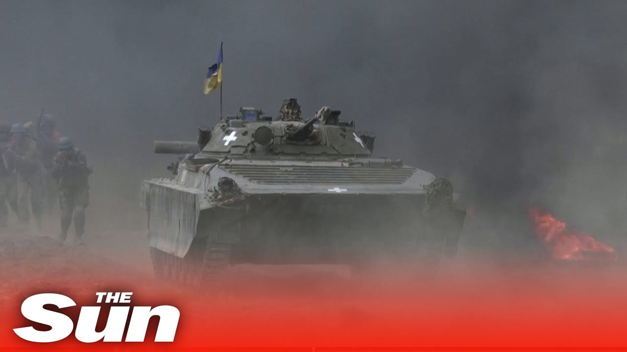 Ukrainian military hold drills with explosives and tanks near Belarus border