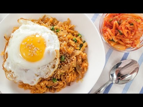 Kimchi Fried Rice Recipe (Kimchi Bokkeumbap) - Pai's Kitchen! - UC27C_HWo-UmKkdWGsRJZ8EA