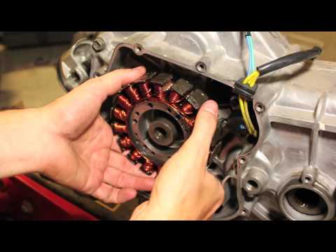 Part 12 - 1 - Suzuki Burgman 650 Removal of engine parts - UCTs-d2DgyuJVRICivxe2Ktg