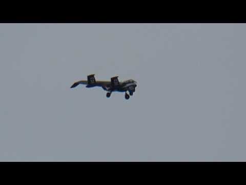 Horten BV-38 close up and low flybys - UC3RiLWyCkZnZs-190h_ovyA