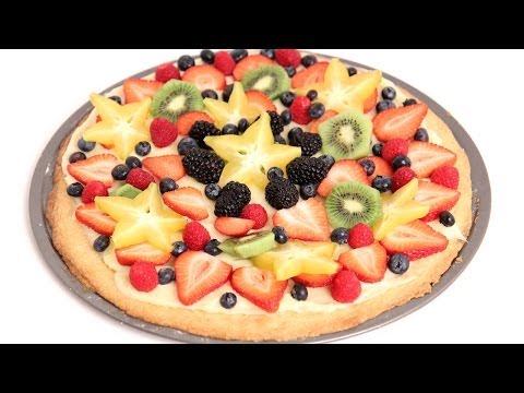 Dessert Pizza Recipe - Laura Vitale - Laura in the Kitchen Episode 760 - UCNbngWUqL2eqRw12yAwcICg