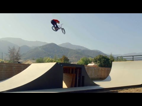 Never-Been-Done BMX Tricks w/ Daniel Sandoval - UCblfuW_4rakIf2h6aqANefA