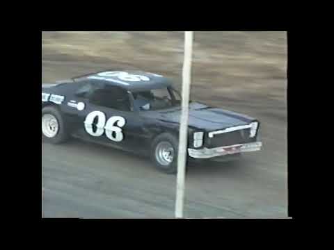 9-19-1998 Great Lake Nationals at Crystal Motor Speedway, Michigan!! - dirt track racing video image