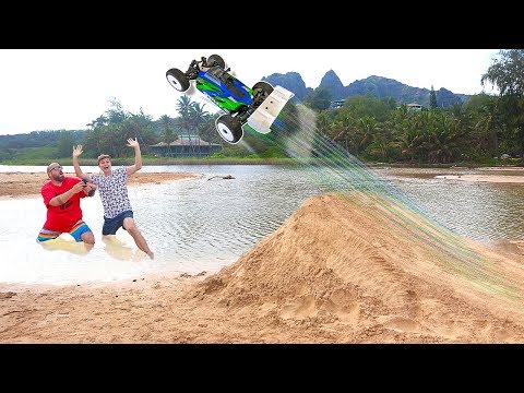 RC Car Giant Beach Jump Hawaii Adventure!! - UCneC60ueLDbk6NVzMHUUhKg