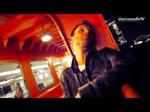 Orjan Nilsen & Jonathan Mendelsohn - Apart (Official Music Video) - UCGZXYc32ri4D0gSLPf2pZXQ