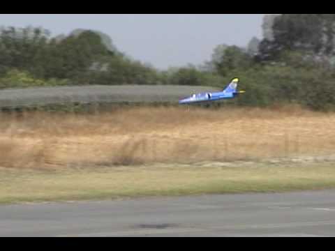 L-39 Albatros RTF Electric RC Ducted Fan Jet!  First flight! - UCUrw_KqIT1ZYAeRXFQLDDyQ