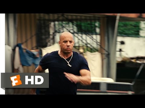 Fast Five (3/10) Movie CLIP - Favela Chase (2011) HD - UC3gNmTGu-TTbFPpfSs5kNkg