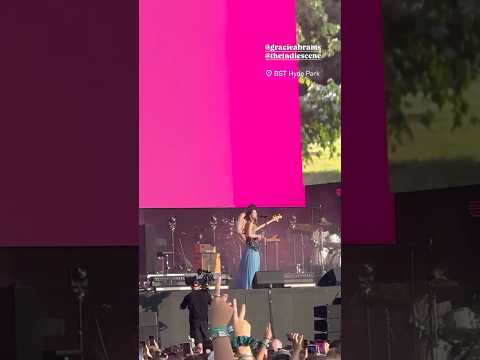 Gracie Abrams performing “ Close To You “ Live at BST Hyde Park 😇 #concert #live