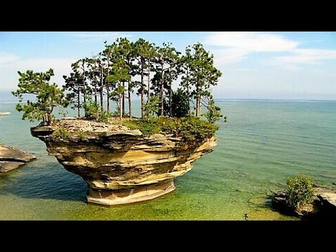 13 Stunningly Beautiful Places In America - UCTTQAOiR_0DuyQPZ6Dg-LHA