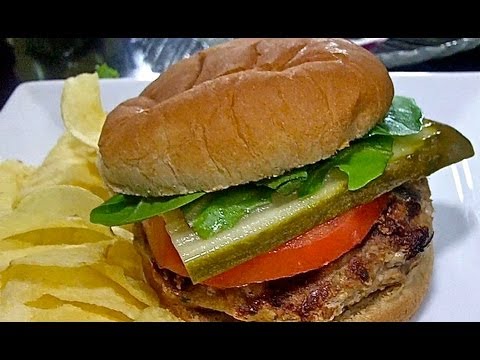 Easy Turkey Burgers Recipe: How to make JUICY, flavorful turkey burgers! - UCubwl8dqXbXc-rYE8MOSUnQ